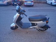 niu mq+ sport klass1 moped