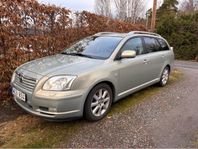 Toyota Avensis Kombi 2.0 D-4 VVT-i