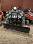 Arctic Cat 700 med plog