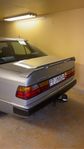 Mercedes-Benz 230 E