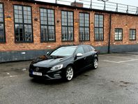 Volvo V60 D4 AWD 191hk Geartronic  R-Design, momentum