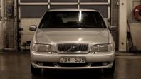 Volvo V70 2.5 GLT 