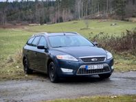 Nybesiktad Ford Mondeo Kombi 2.0 Flexifuel Titanium Euro 4