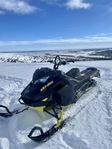 Ski-Doo Summit X 850