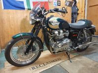 Triumph Bonneville T100