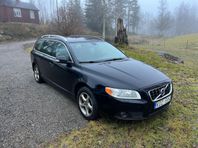 Volvo V70 2.4D Geartronic Summum Euro 4