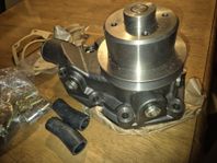 Ny vattenpump till JD AR92418