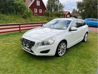 Volvo V60 D5 AWD Geartronic Summum