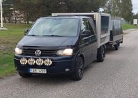 Volkswagen Transporter Dubbelhytt 2.0 TDI 4Motion med skåp