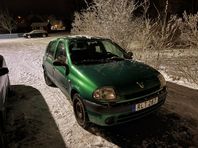 Renault Clio 5-dörrars Halvkombi 1.2