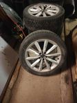 Nokian Hakkapeliitta 8 255/45 R19 104 XL + AUDI fälgar