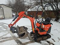 Kubota K008-3