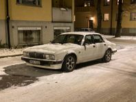 Jaguar XJ 4.0