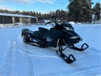 Ski-Doo summit X 2020