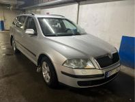 Skoda Octavia Kombi 1.6 automat 