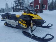 Skidoo Renegade 550 f