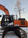 Hitachi 300 2017  3 skopor 7500h