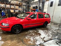 volvo v70 2.4 a-traktor nyreggad 