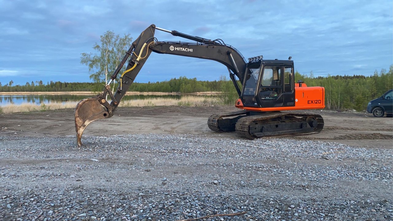 Hitachi EX120 Bandgrävare