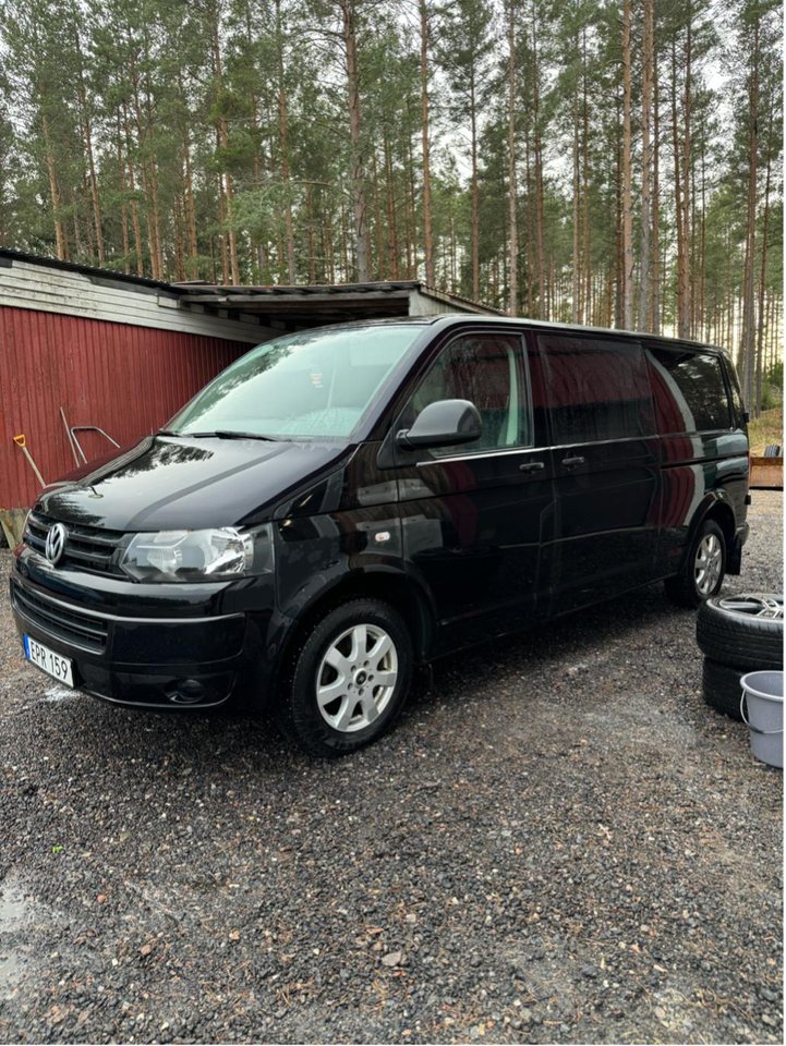 Volkswagen Transporter Kombi ...