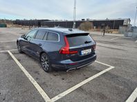 Volvo V60 Recharge T6 AWD Geartronic Momentum Euro 6