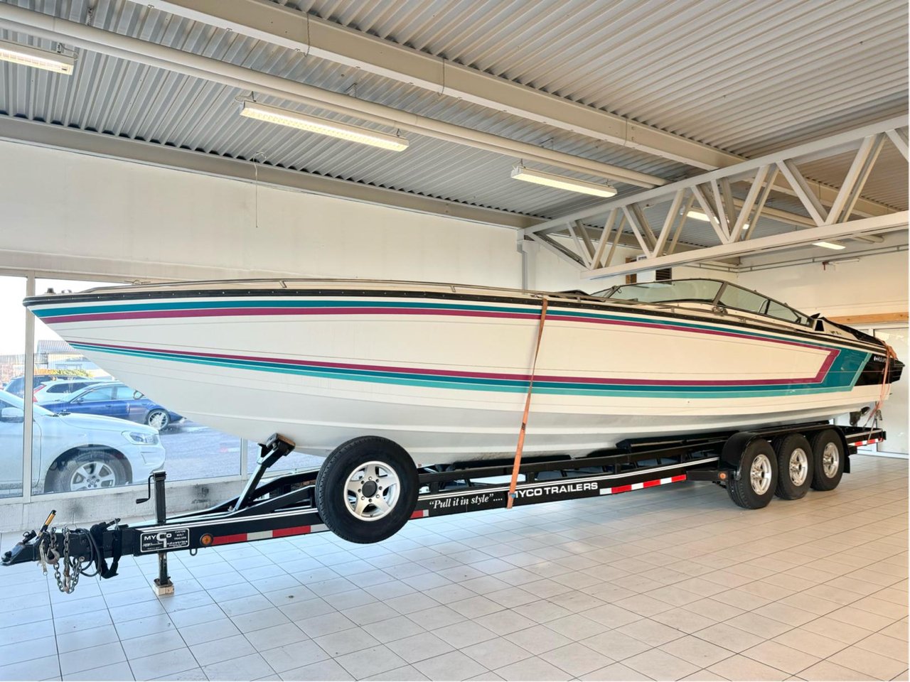 Formula 357 SR1 | Välbevarad ...