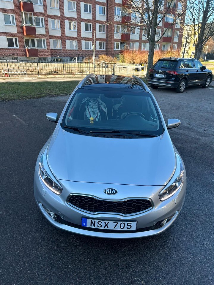 Kia ceed jätte fint skick ful...