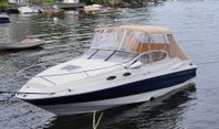 Regal 2550 LSC Daycruiser med 4 sovplatser