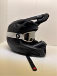 Fox crosshjälm v1 / scott goggles