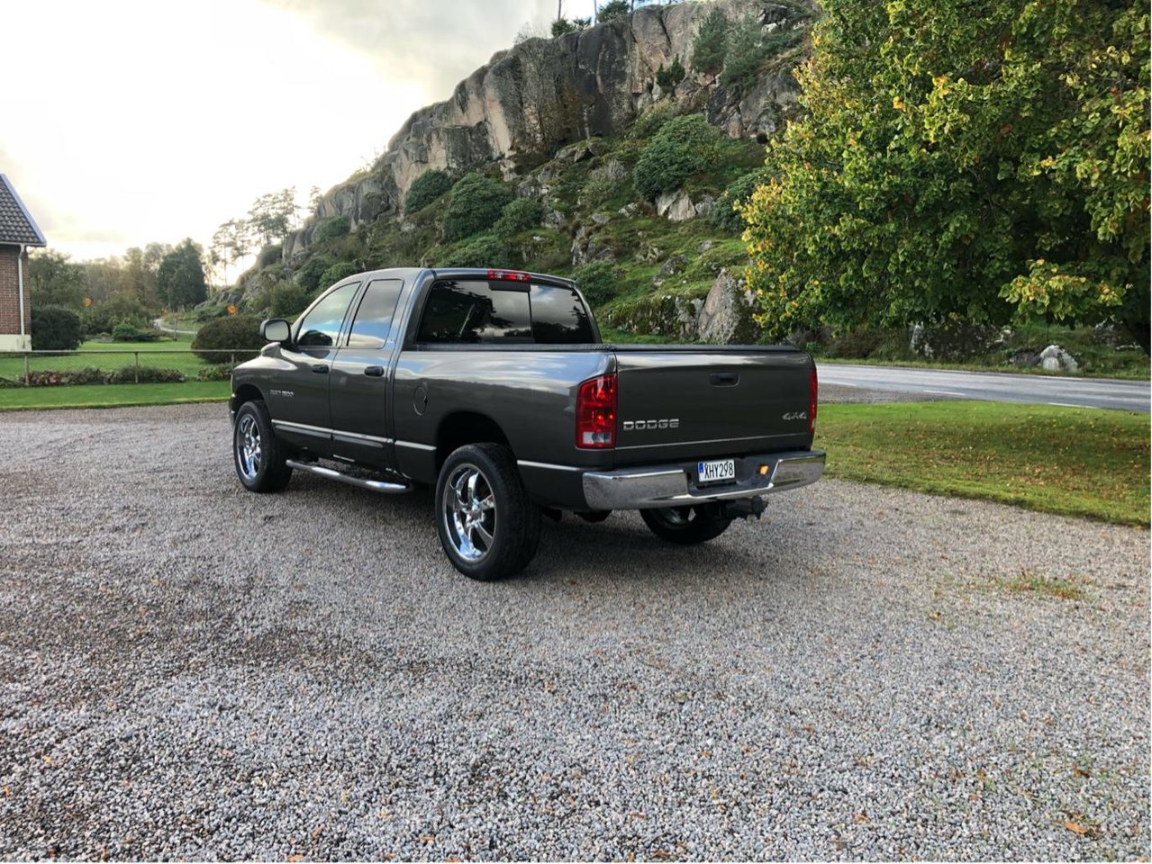 Dodge RAM 1500 Quad Cab 4.7 V...