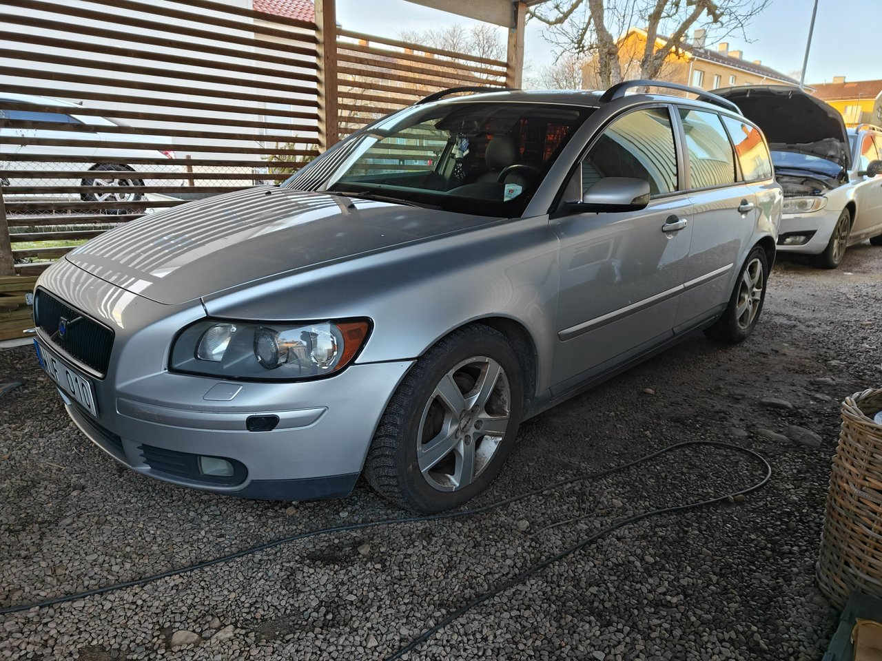 A-traktor volvo v50 2,4i (170...