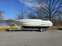 Jeanneau Cap Camarat 6,5 BR med trailer