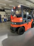 Toyota 7 FBMF50. Nytt batteri.  Lågbygd 2014