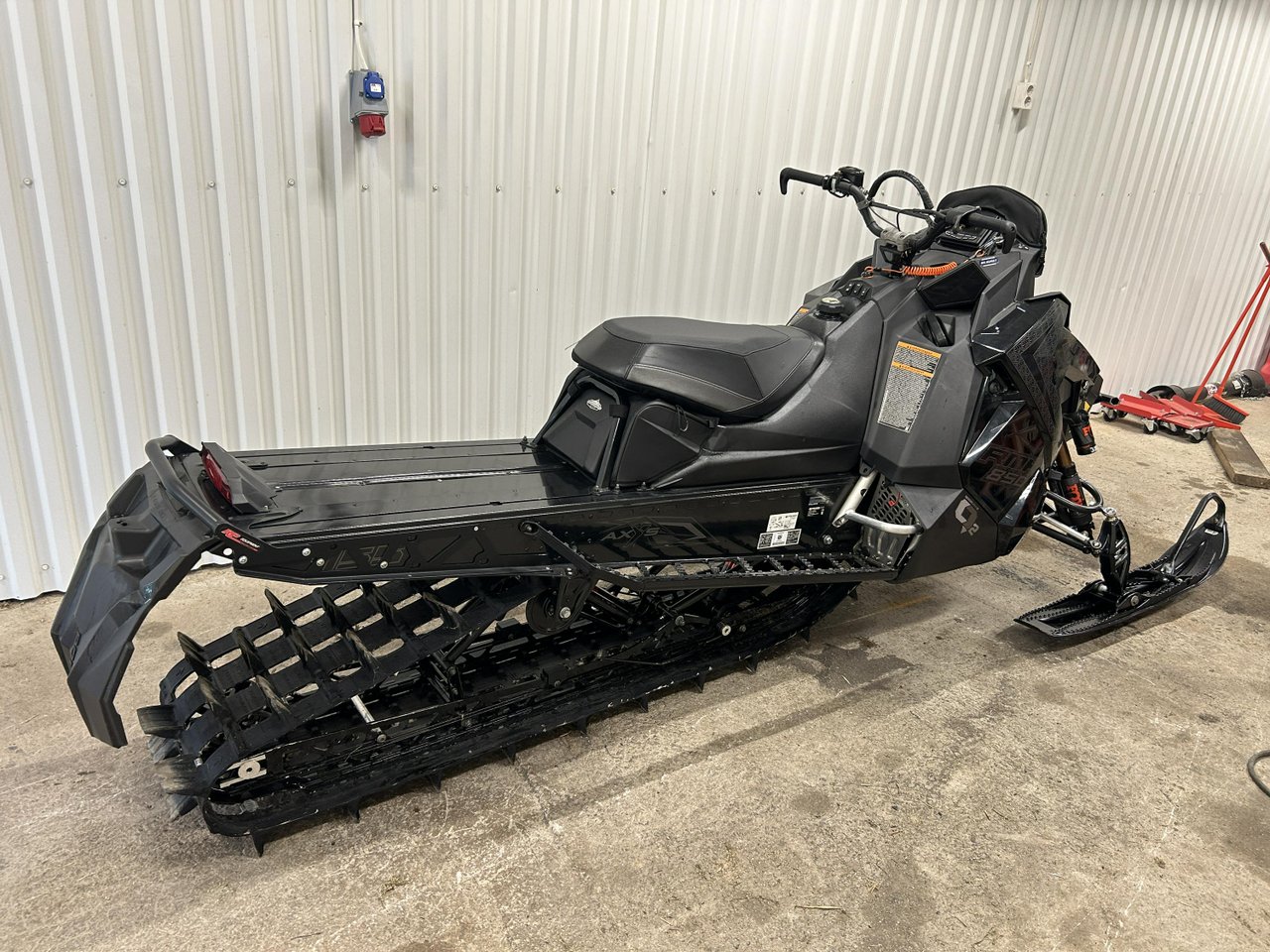 Polaris 850 RMK Khaos 155 202...