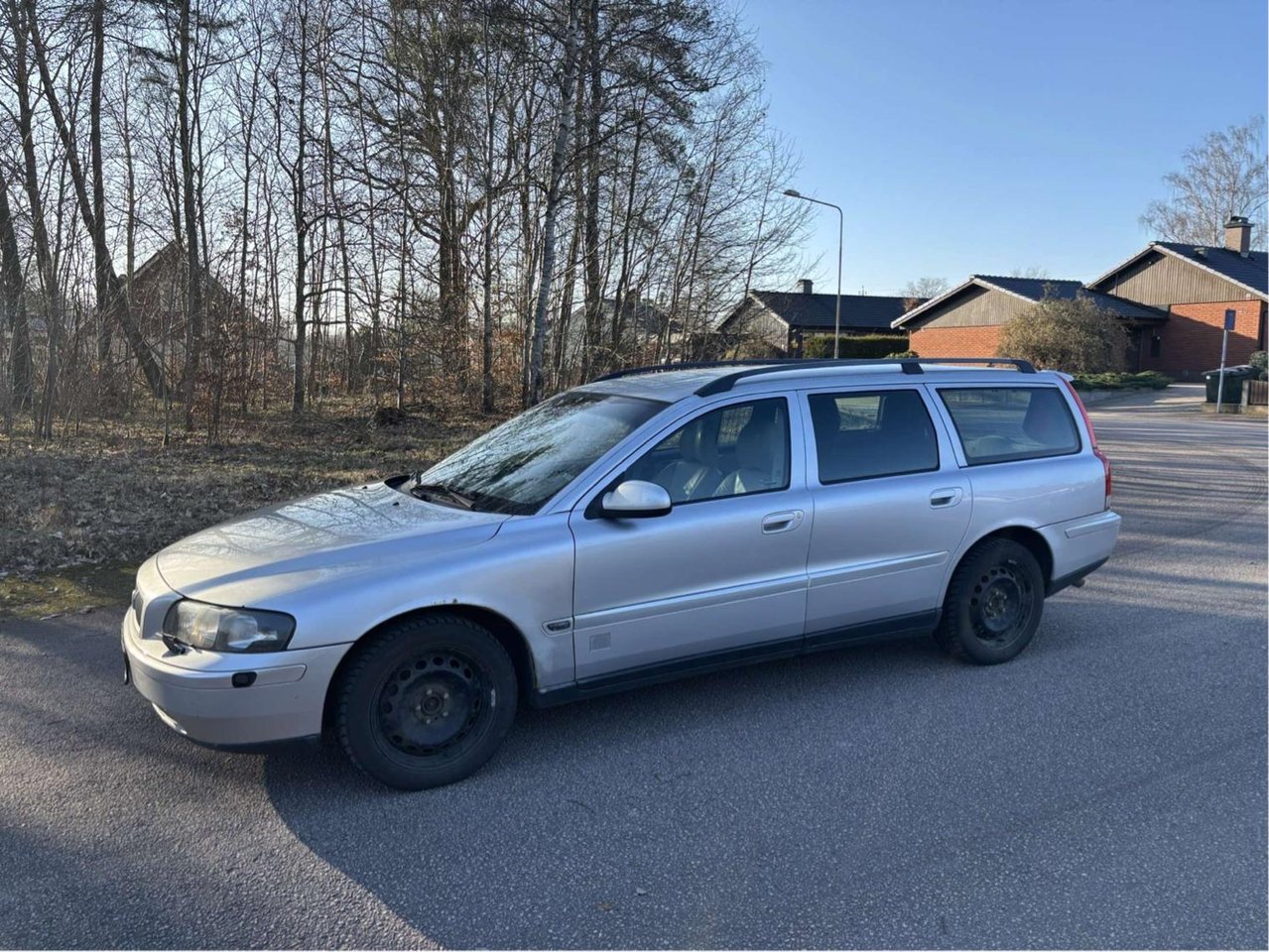 Volvo v70 a-traktor nybesikti...