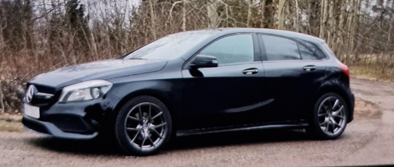 Mercedes-Benz A180 AMG SPORT ...