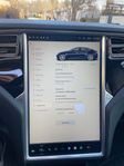 Midnattsblå Tesla Model S 90 (S 85) - gratis Supercharging