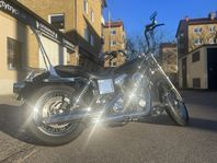 HD Dyna Lowrider med endast 2117 körda mil