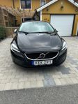 Volvo V40 D3 Geartronic Momentum Euro 6 voc panorama r-desig