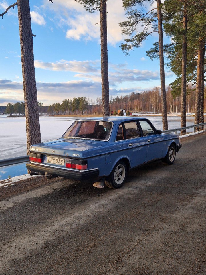 Volvo 240