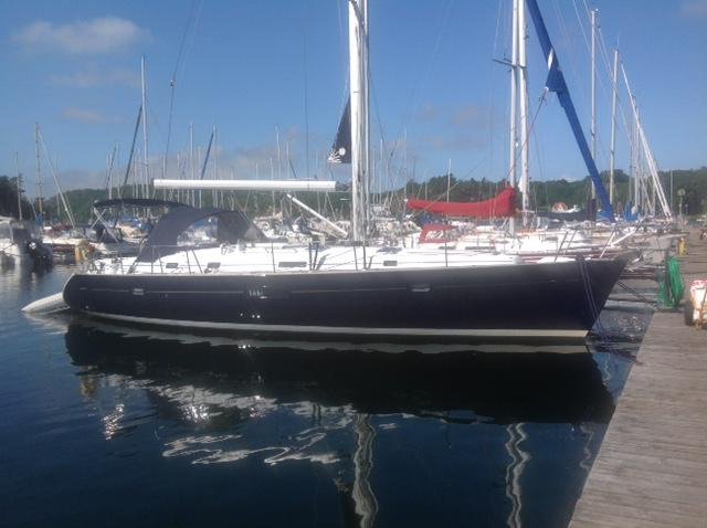 Uthyres Beneteau 42
