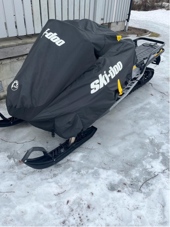 Ski-doo tundra 600efi -22