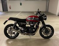 Triumph speed twin 1200