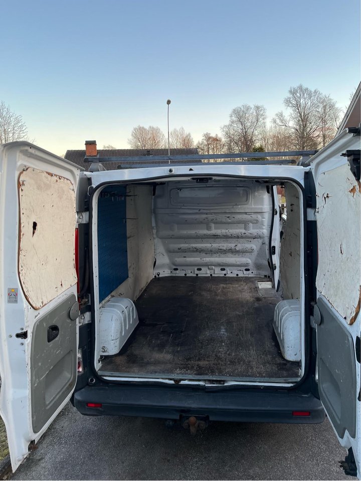 Renault trafic Skåpbil 2.9t 2...