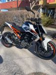 KTM duke 125 