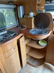 Ford hobby T 550 för 6 personer.5,800 mm längd.B körkort