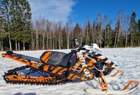 Arctic Cat M8000 Rob Kincaid Edition