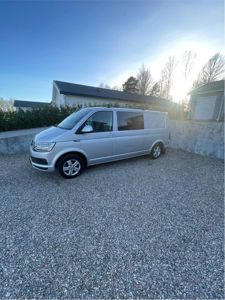Volkswagen Transporter Kombi ...