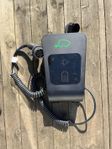 Vägghängd laddbox ChargeStorm med sladd