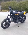 Ducati scrambler full throttle 800